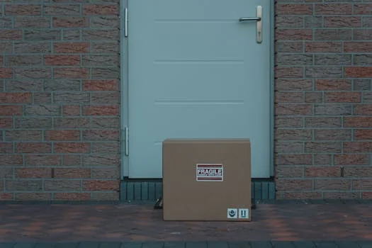 parcel delivery box